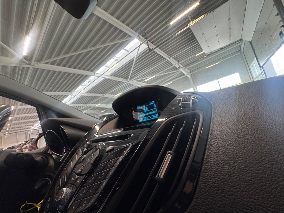 Ford B-MAX 1,0 SCTi 100 Titanium 5d