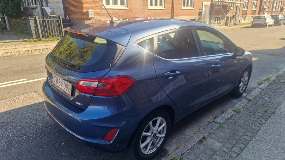 Ford Fiesta 1,0 EcoBoost mHEV Active 5d