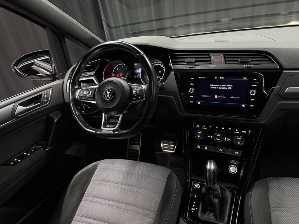 VW Touran 2,0 TDi 190 R-line DSG 7prs 5d