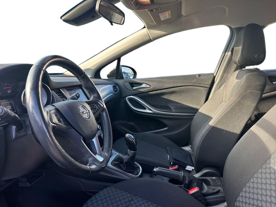 Opel Astra 1,2 T 110 Edition+ Sports Tourer 5d