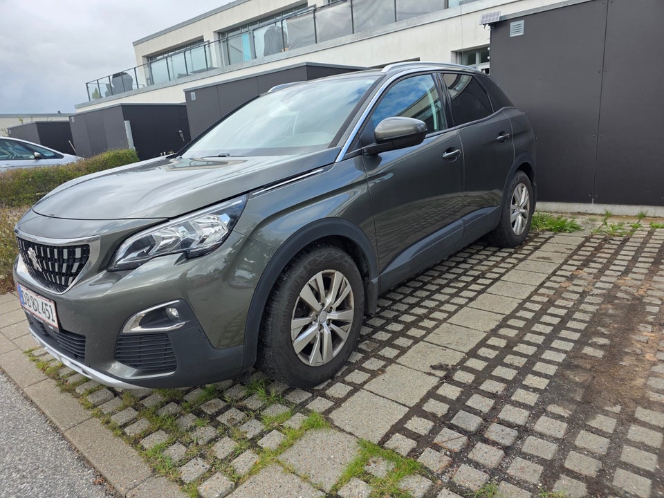 Peugeot 3008 1,2 e-THP 130 Strike 5d