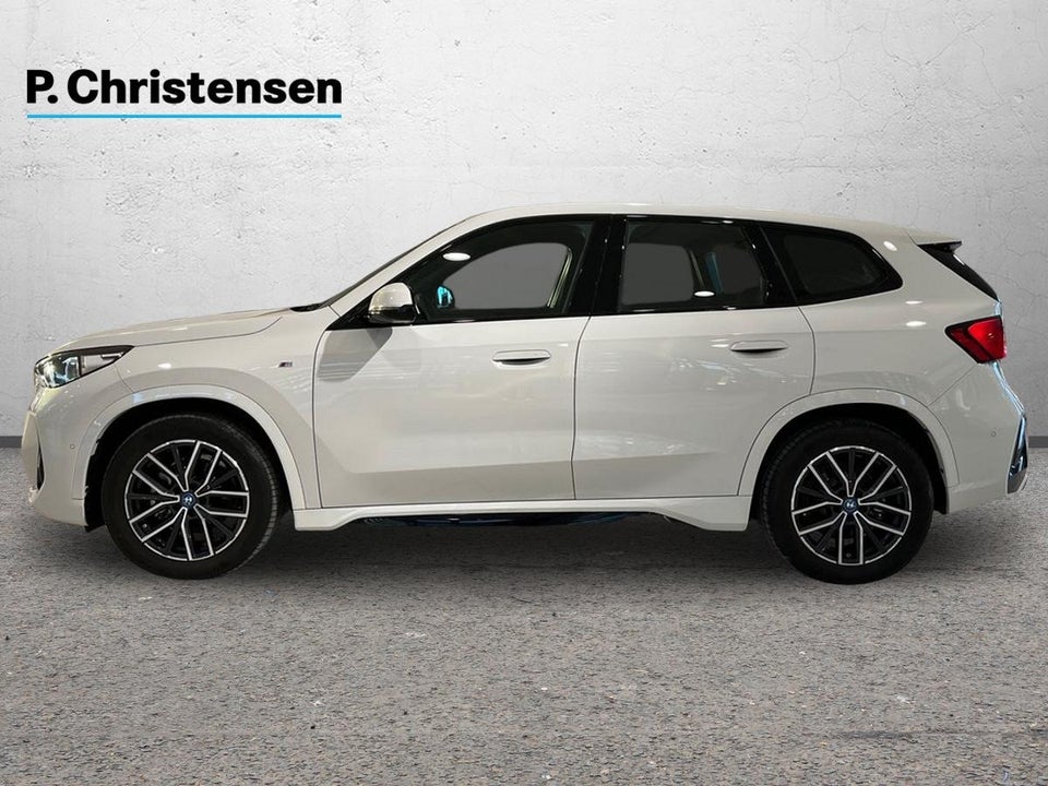 BMW iX1 eDrive20 M-Sport 5d