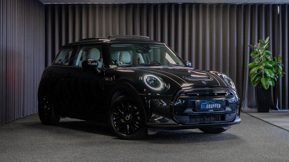 MINI Cooper SE Edition Premium Plus 3d