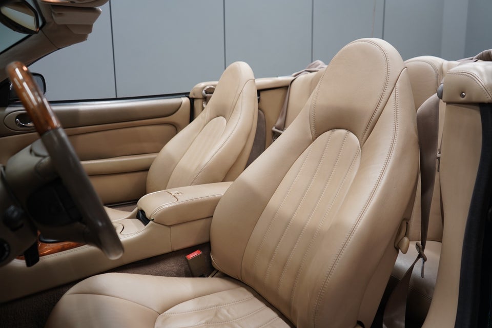 Jaguar XK 4,0 XK8 Convertible aut. 2d