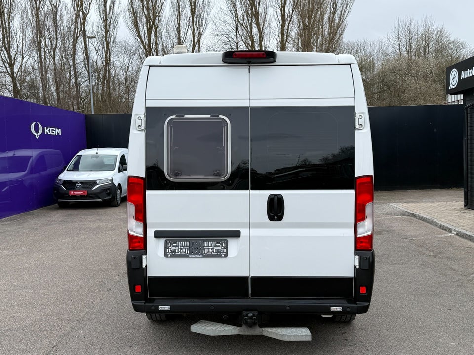 Peugeot Boxer 335 2,2 BlueHDi 140 L3H2 Premium