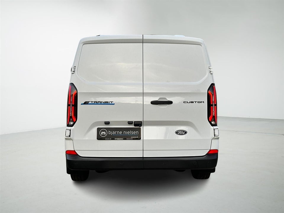 Ford E-Transit Custom 320L 64 Trend
