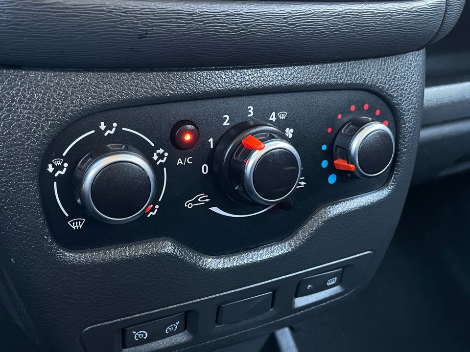 Dacia Lodgy Stepway 1,5 dCi 95 7prs 5d