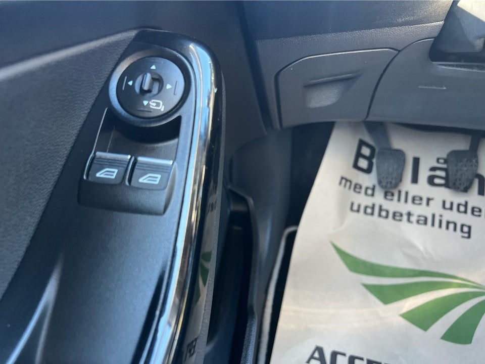 Ford Fiesta 1,0 EcoBoost Titanium 5d