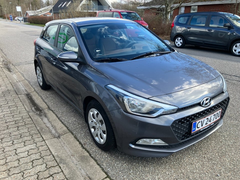 Hyundai i20 1,25 Active+ 5d