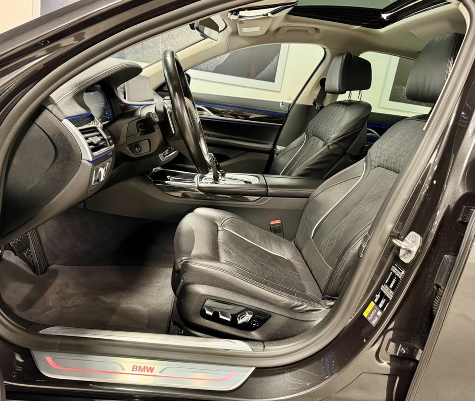BMW 745e 3,0 Connected aut. 4d