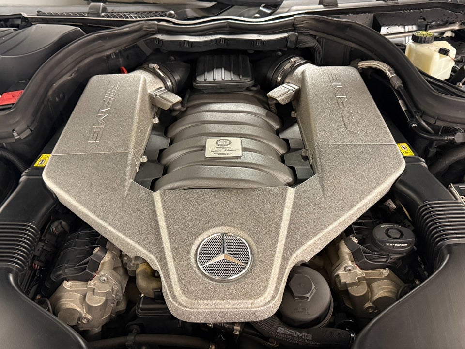Mercedes C63 6,3 AMG Performance stc. aut. 5d