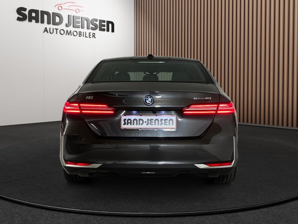 BMW i5 eDrive40 Sport Line 4d