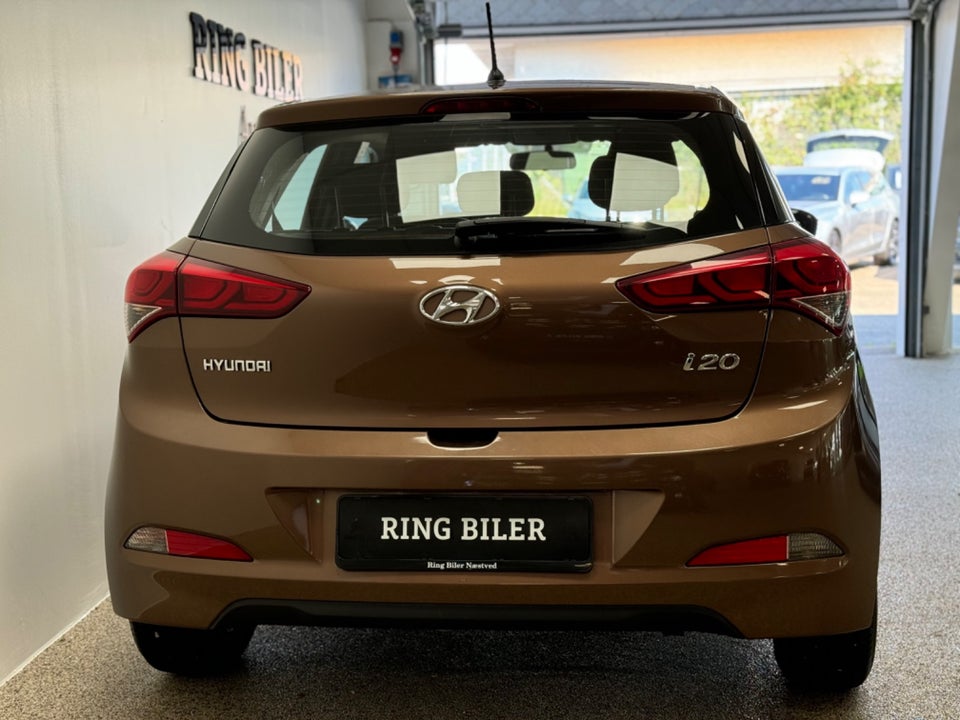 Hyundai i20 1,25 Trend 5d