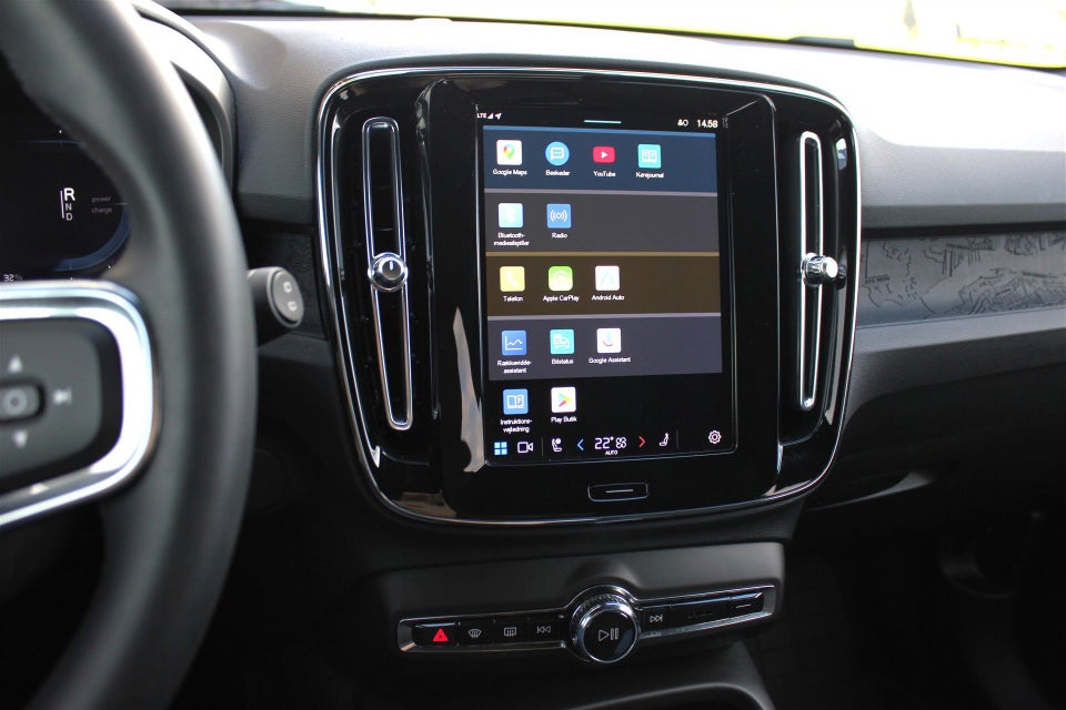 Volvo XC40 ReCharge Twin Plus 5d