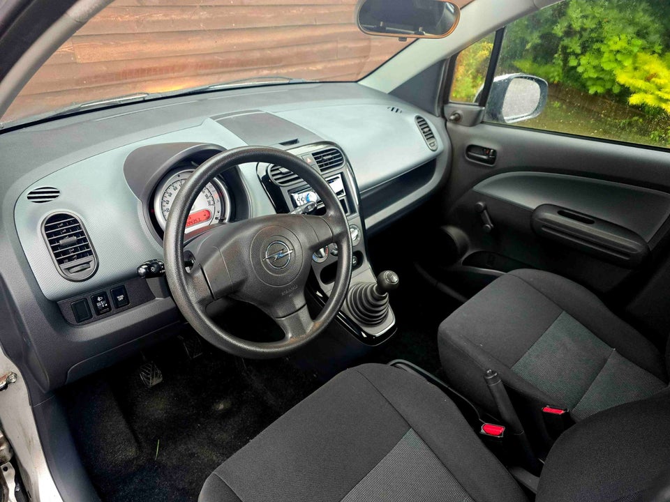 Opel Agila 1,0 Essentia 5d