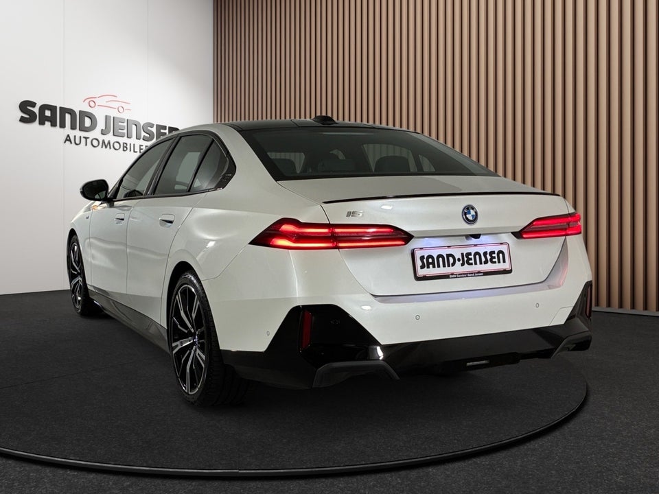 BMW i5 eDrive40 M-Sport Pro 4d