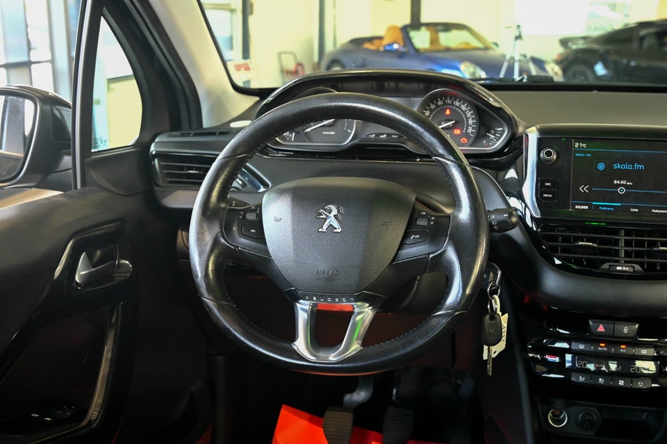 Peugeot 208 1,2 VTi 82 Active 5d