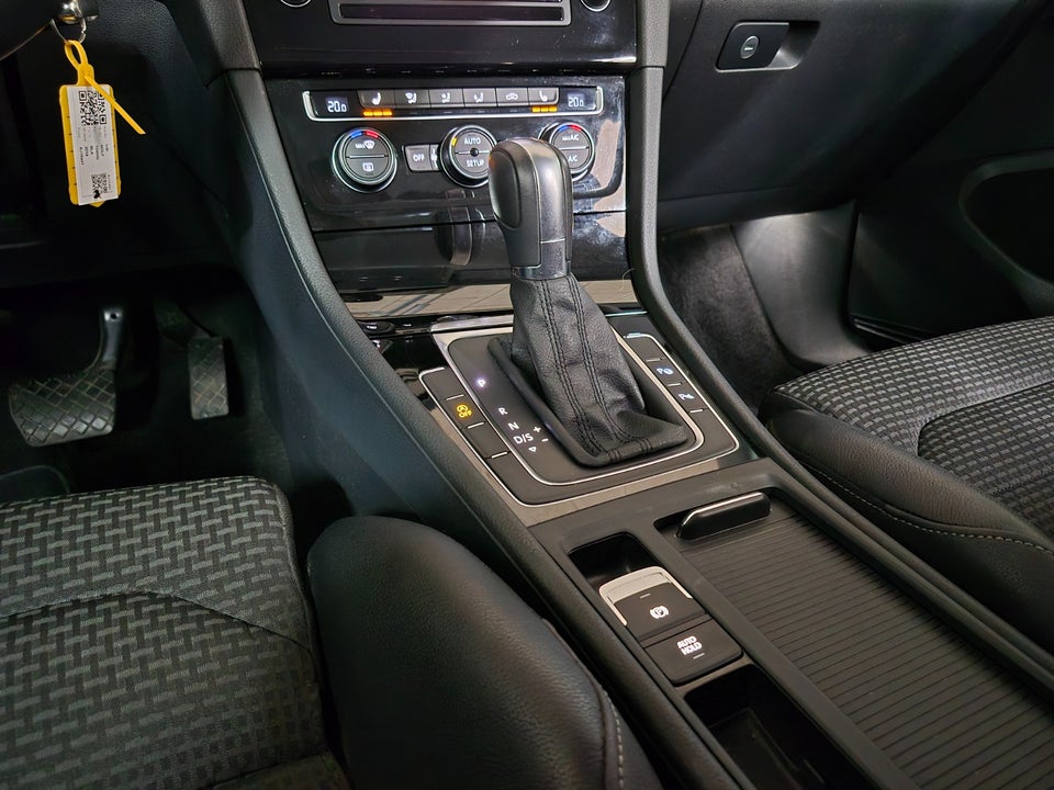 VW Golf VII 1,4 TSi 140 Highline DSG BMT 5d