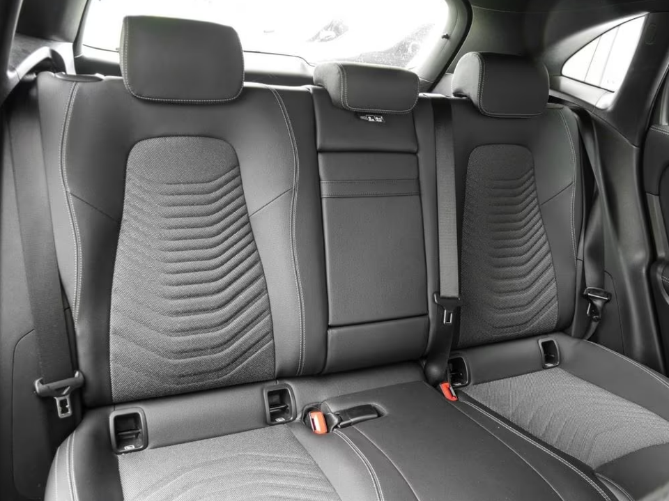 Mercedes EQA250+ Progressive Advance 5d