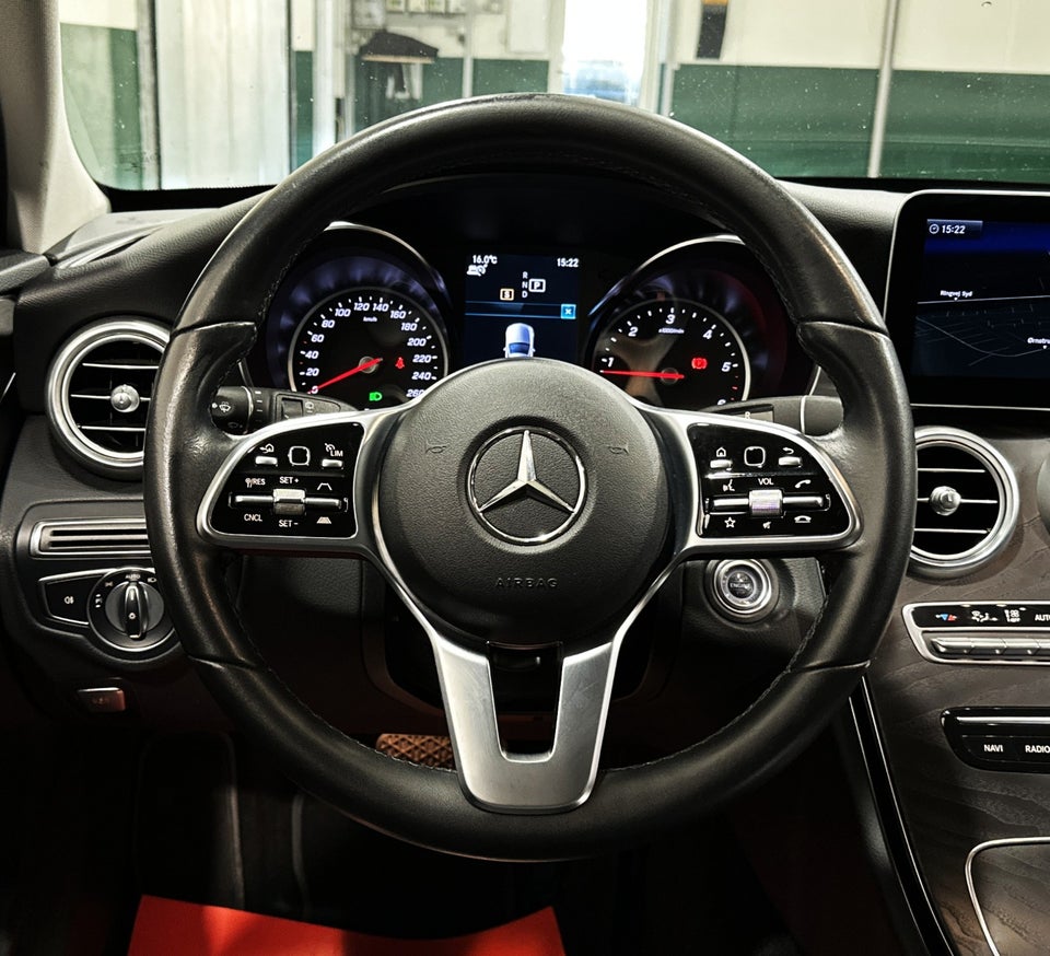 Mercedes C220 d 2,0 Avantgarde stc. aut. 5d