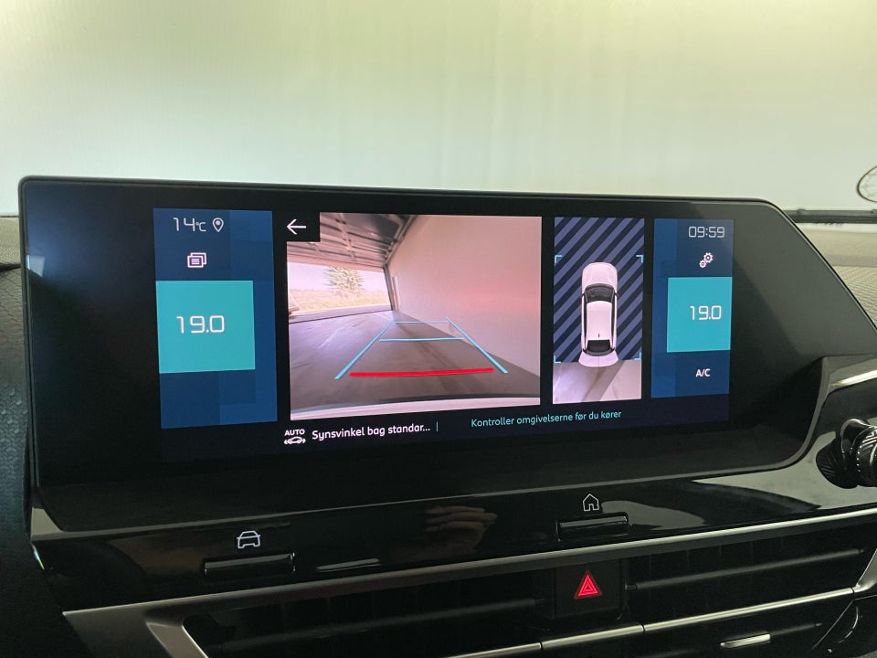 Citroën ë-C4 50 Shine 5d