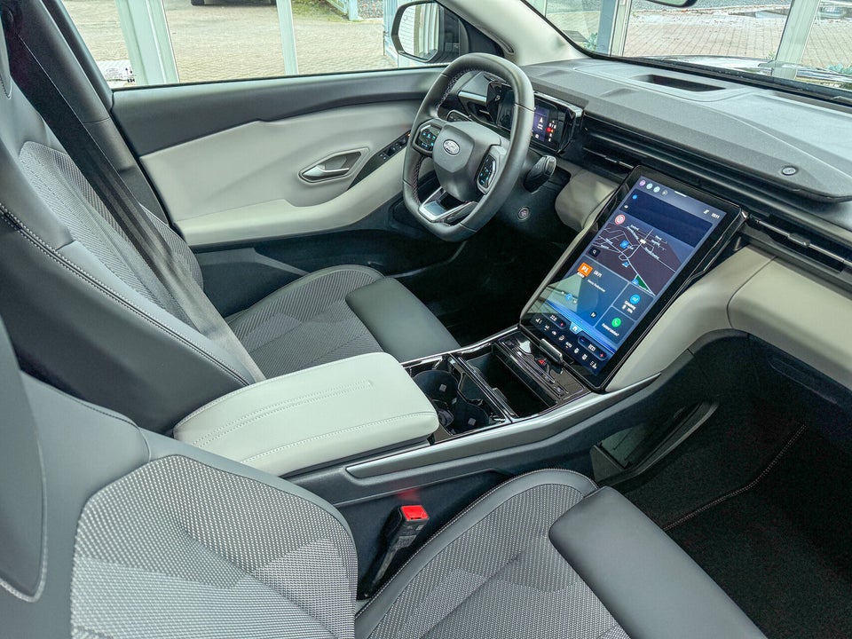 Ford Explorer 82 Select Extended Range 5d