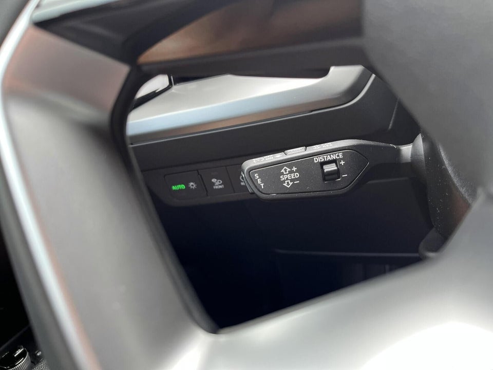 Audi Q4 e-tron 45 Progress quattro 5d