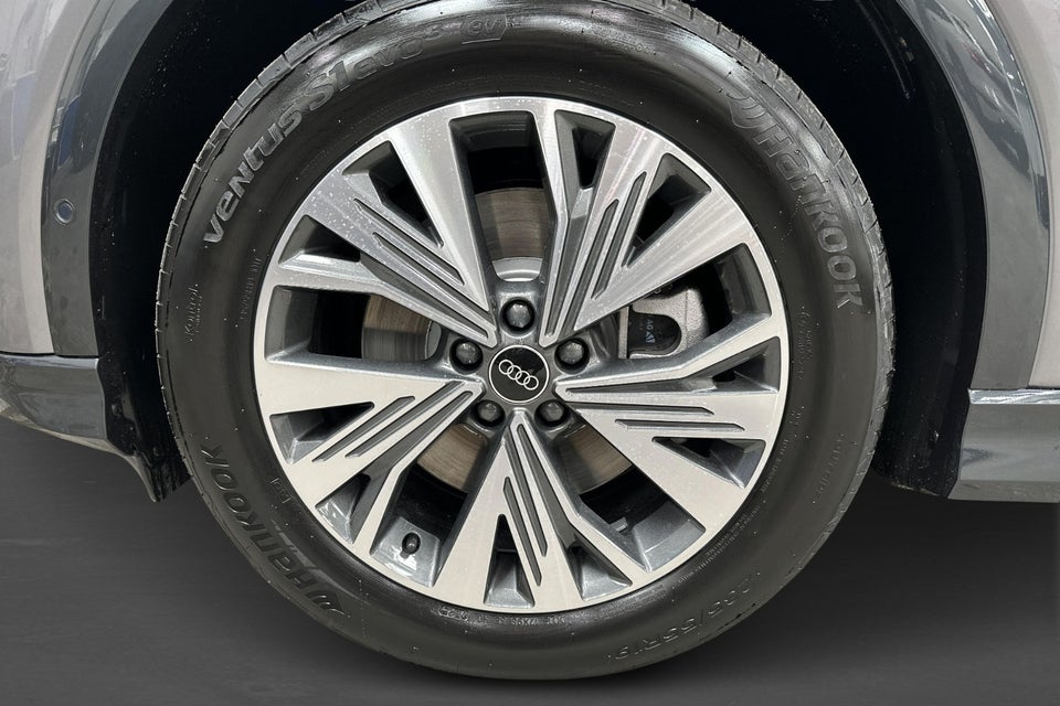 Audi Q4 e-tron 45 Progress 5d
