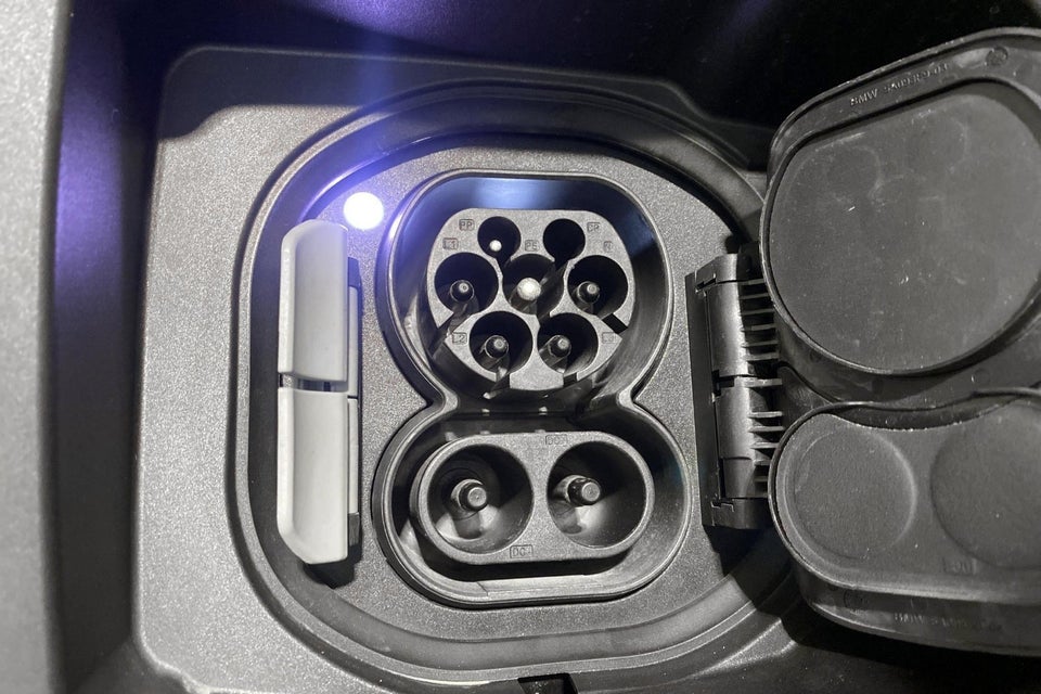 BMW iX1 eDrive20 M-Sport 5d