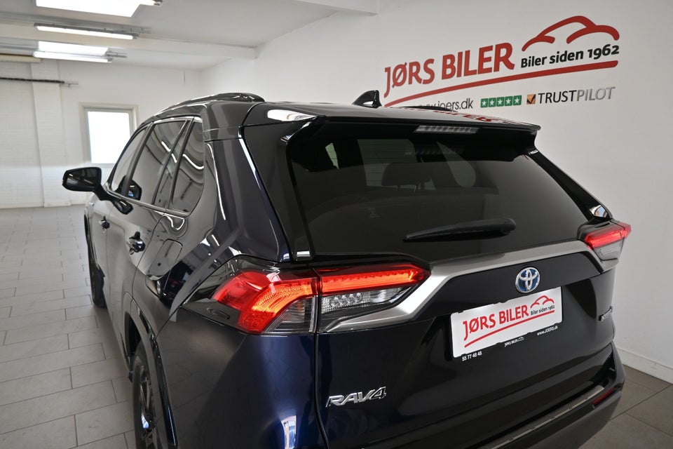 Toyota RAV4 2,5 Hybrid H3 Style MDS 5d