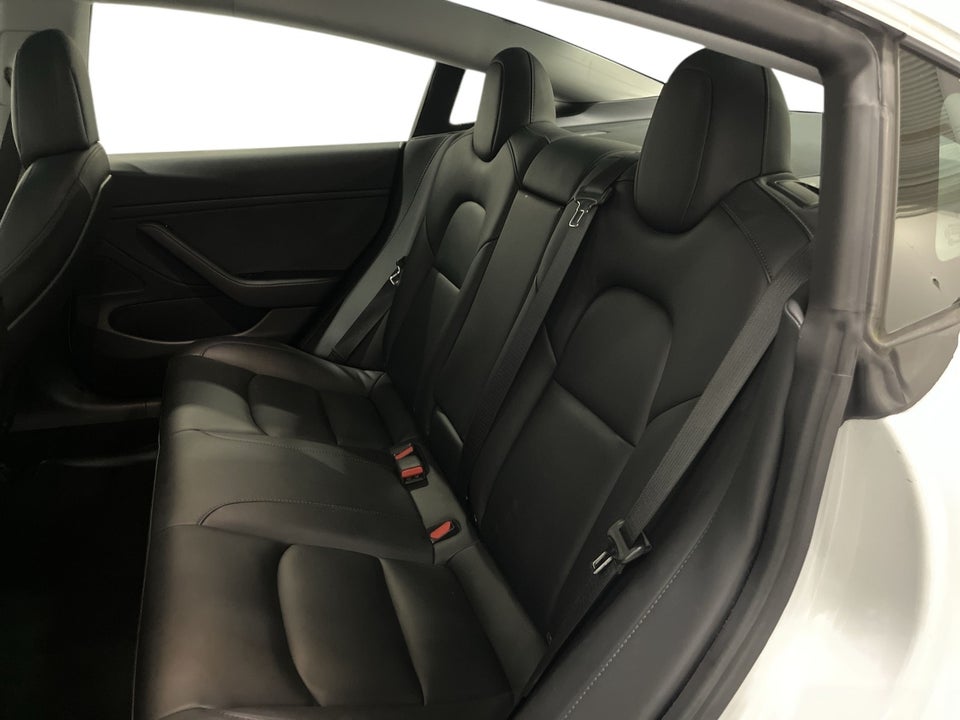 Tesla Model 3 Performance AWD 4d