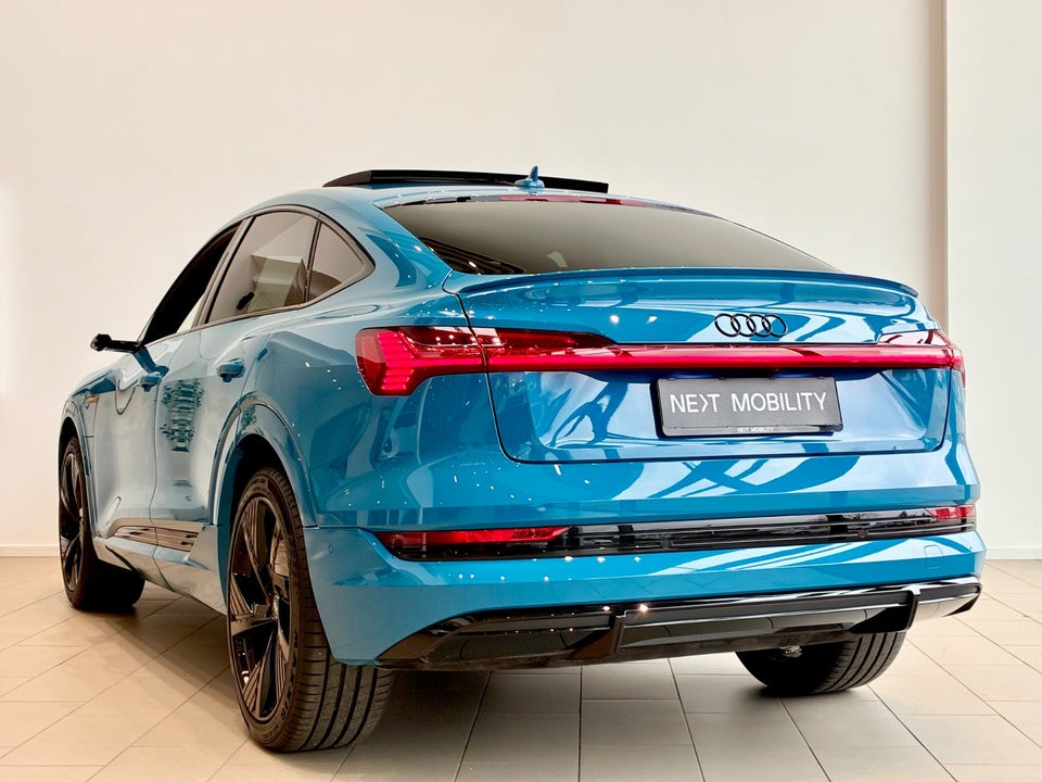 Audi e-tron 55 S-line Sportback quattro 5d