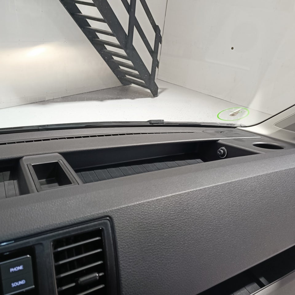 VW Crafter 35 2,0 TDi 140 Kassevogn L3H2