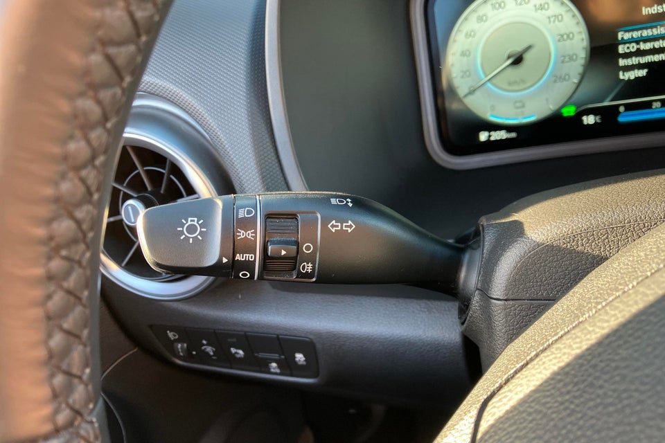 Hyundai Kona 39 EV Select 5d