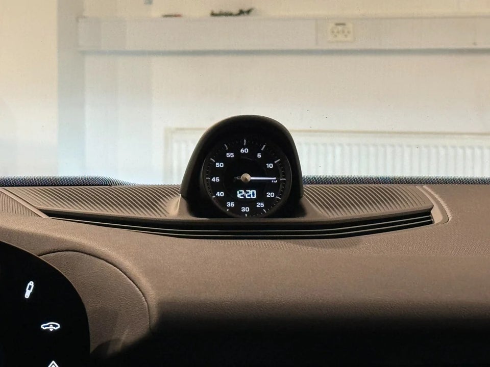 Porsche Taycan 4S Performance+ 4d