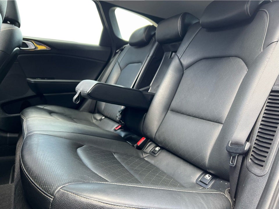 Kia Ceed 1,6 PHEV Upgrade+ SW DCT 5d