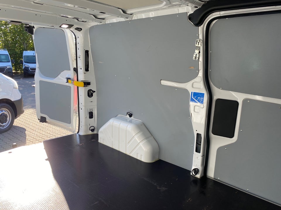 Ford Transit Custom 300 L2 2,0 TDCi 130 Trend aut.