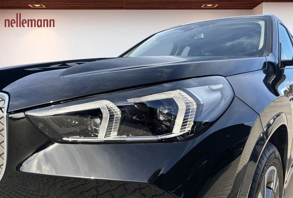 BMW iX1 eDrive20 X-Line 5d