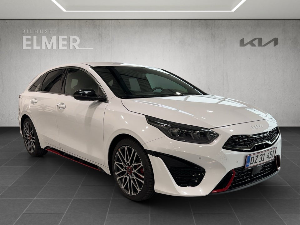 Kia ProCeed 1,6 T-GDi GT DCT 5d