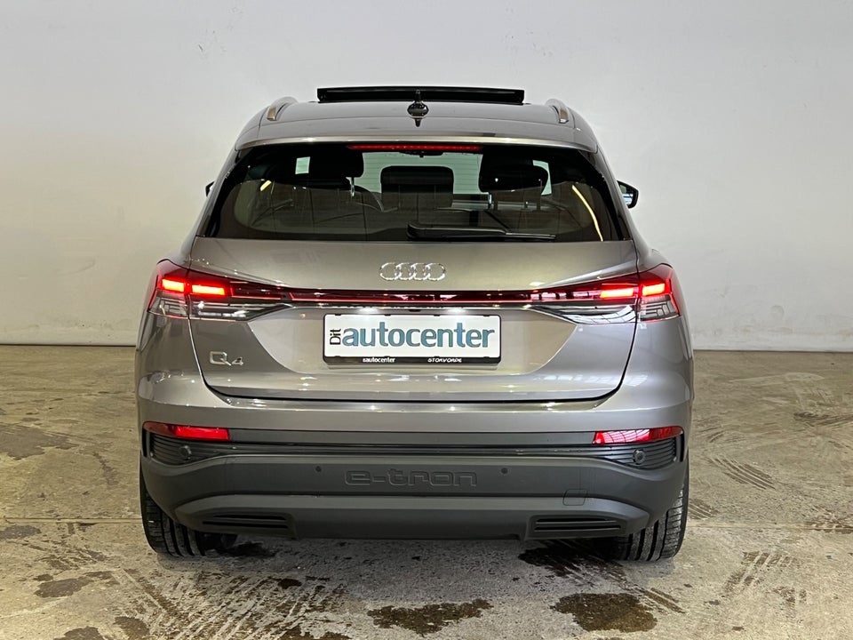 Audi Q4 e-tron 40  5d