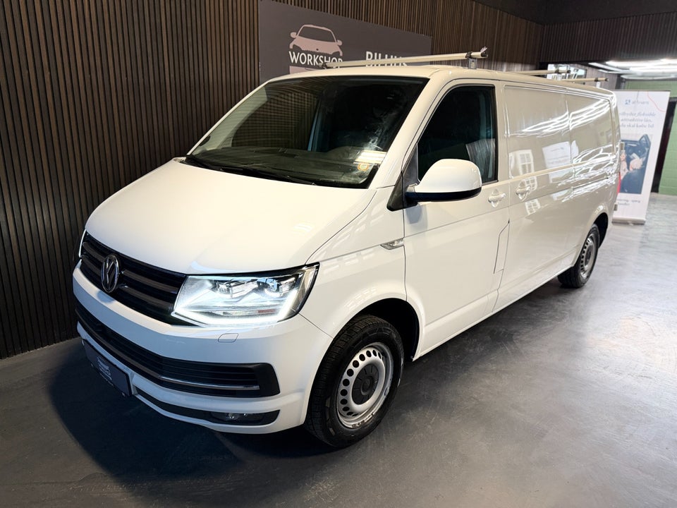 VW Transporter 2,0 TDi 150 Kassevogn DSG lang