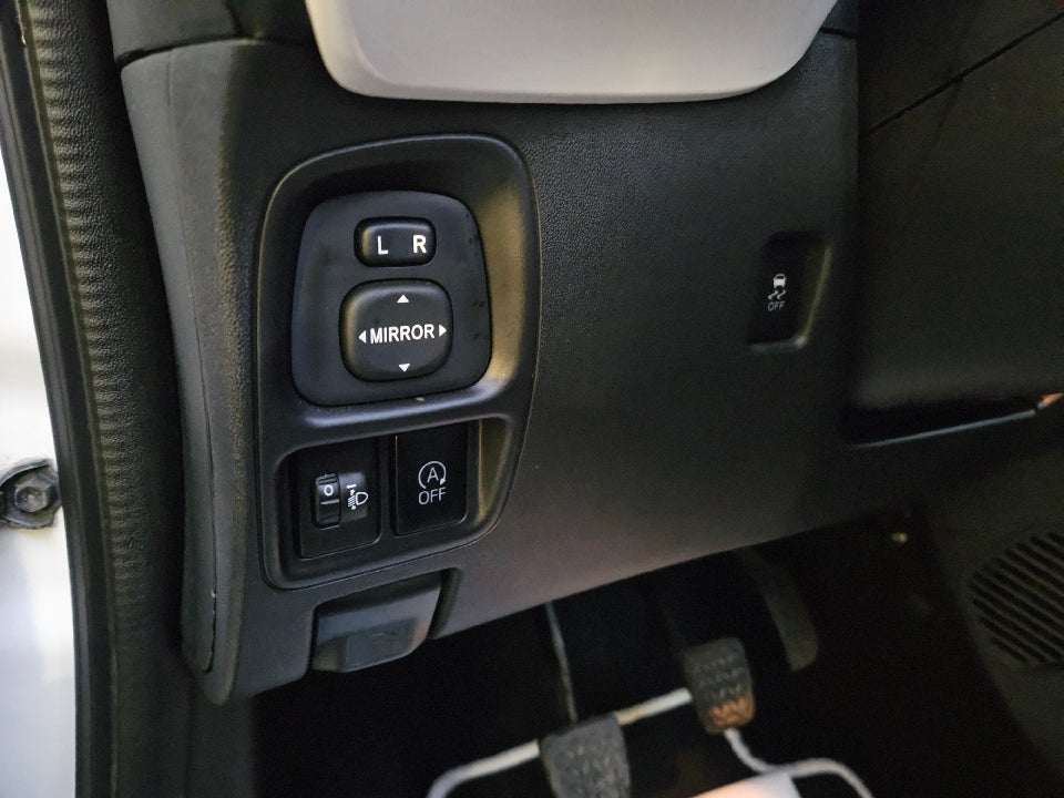 Toyota Aygo 1,0 VVT-i x-wave Sky 5d