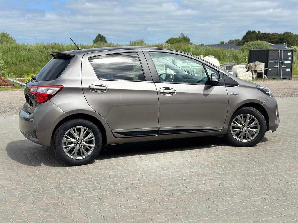 Toyota Yaris 1,5 Hybrid H2 Exclusive e-CVT 5d