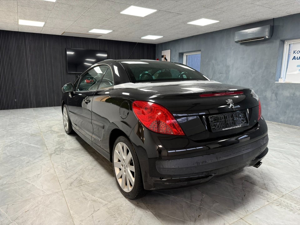 Peugeot 207 1,6 CC aut. 2d