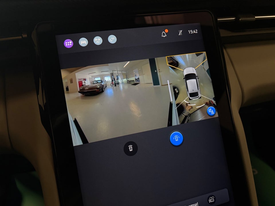 Ford Capri 82 Premium Extended Range 5d