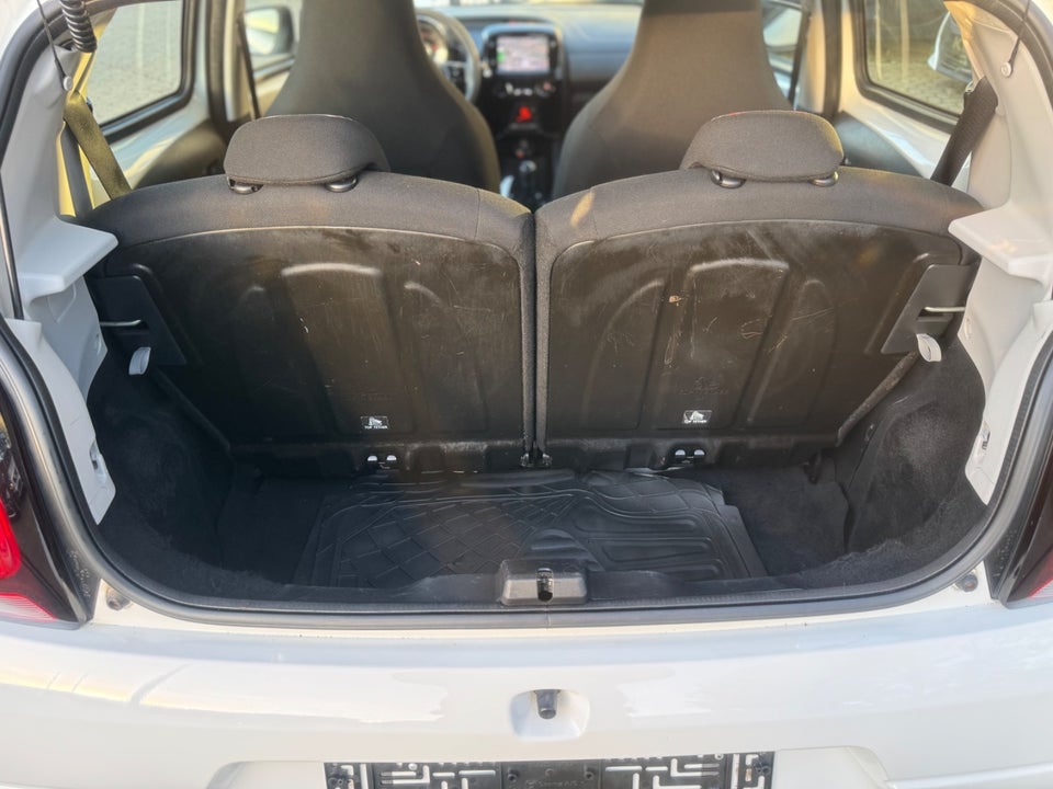 Citroën C1 1,0 VTi Attaque 5d