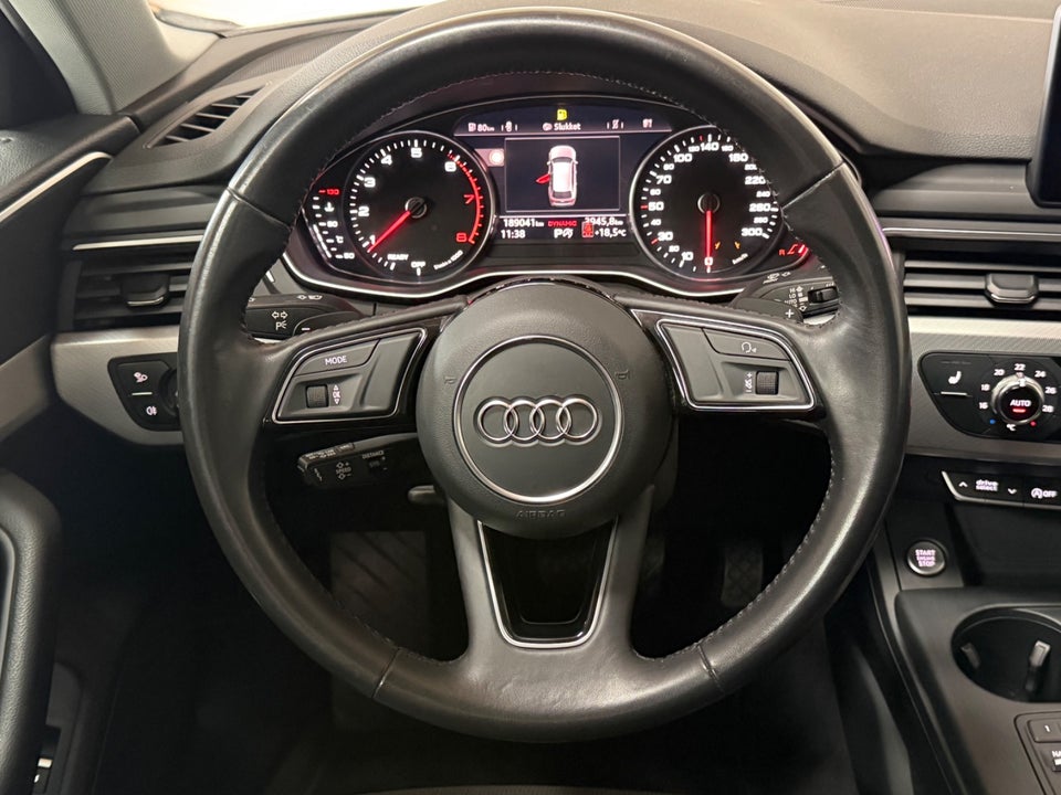 Audi A4 40 TFSi Prestige Tour Avant S-tr. 5d