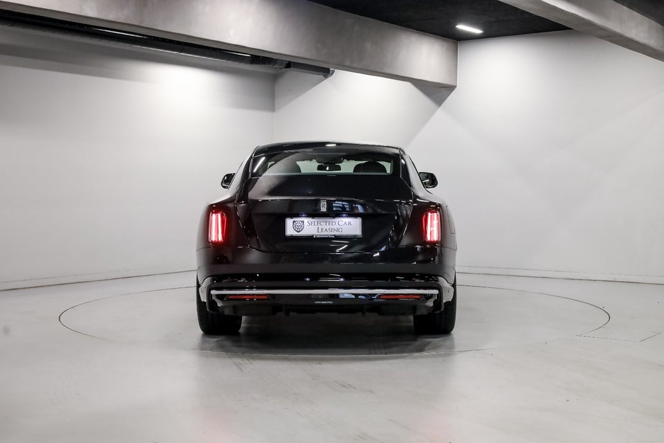Rolls-Royce Spectre 2d