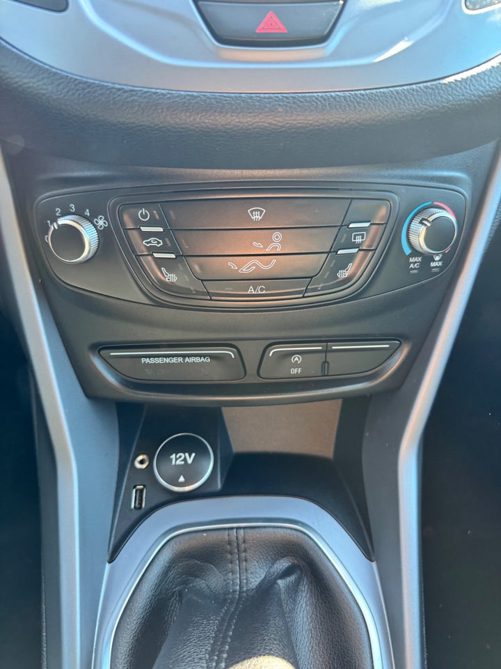 Ford B-MAX 1,0 SCTi 100 Titanium 5d