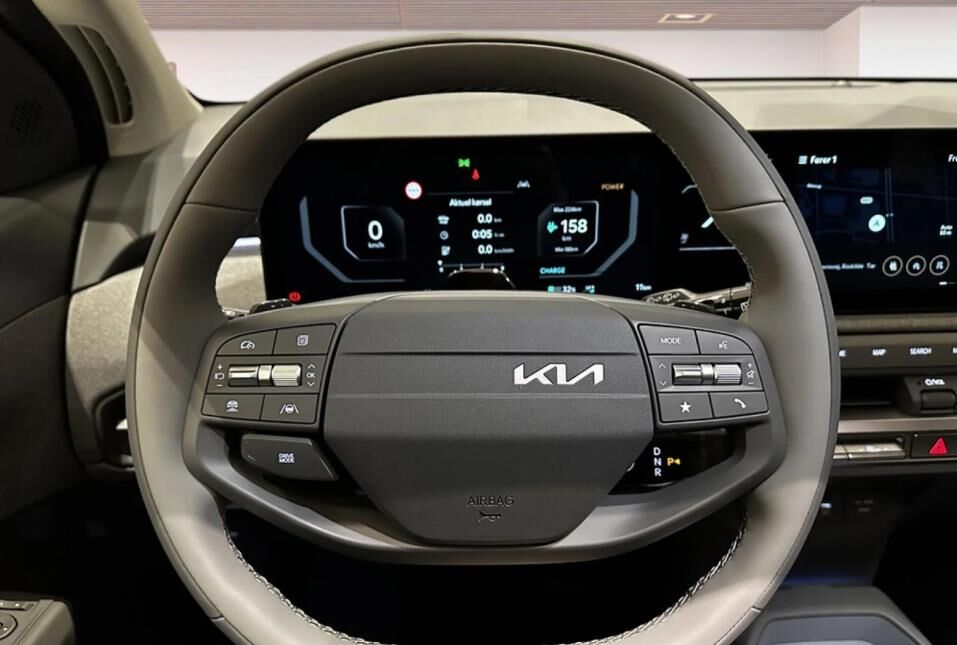Kia EV3 81 Long Range Upgrade 5d